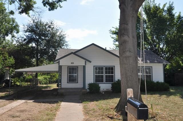 $1,825 | 807 Web Street | Town North