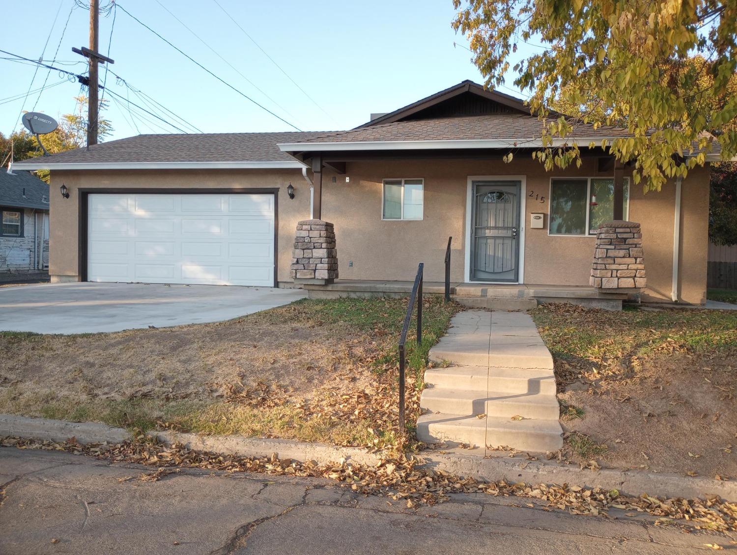 215 Jennie Street Craftsman with modern updates.