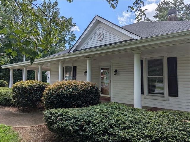 $2,285 | 1404 Peachtree Parkway