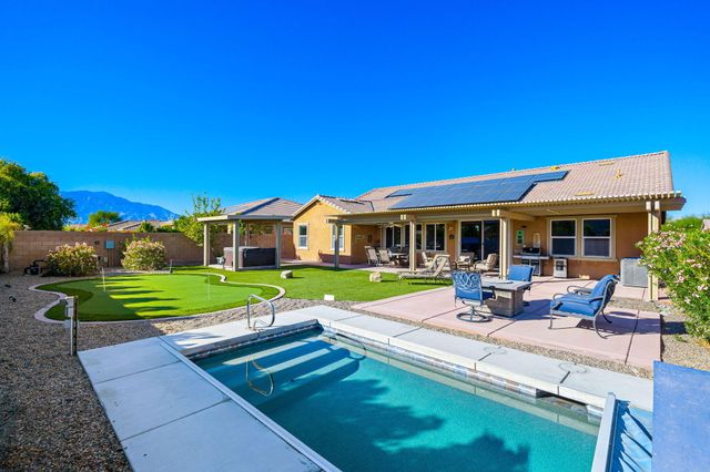 $929,000 | 74121 Kingston Court East | North Palm Desert