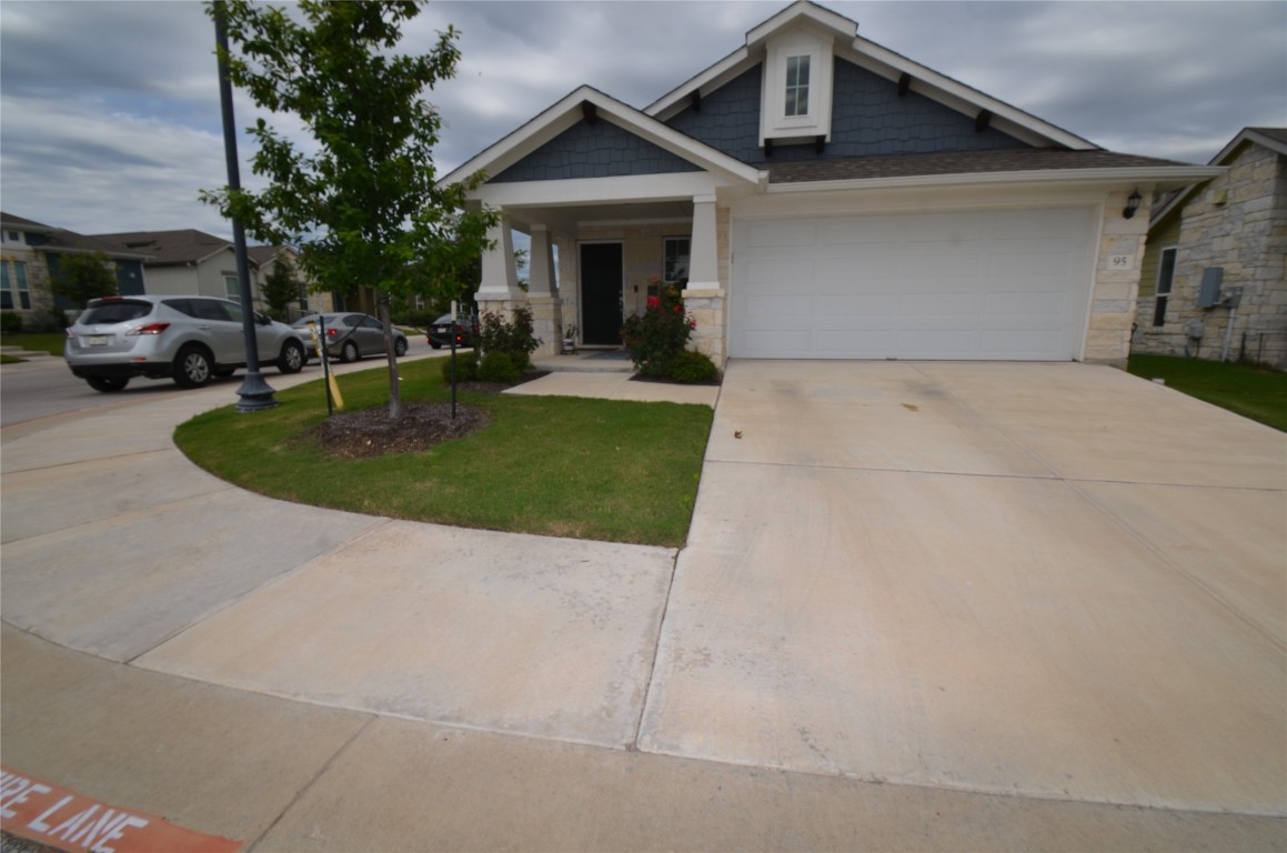 a view of outdoor space yard and porch