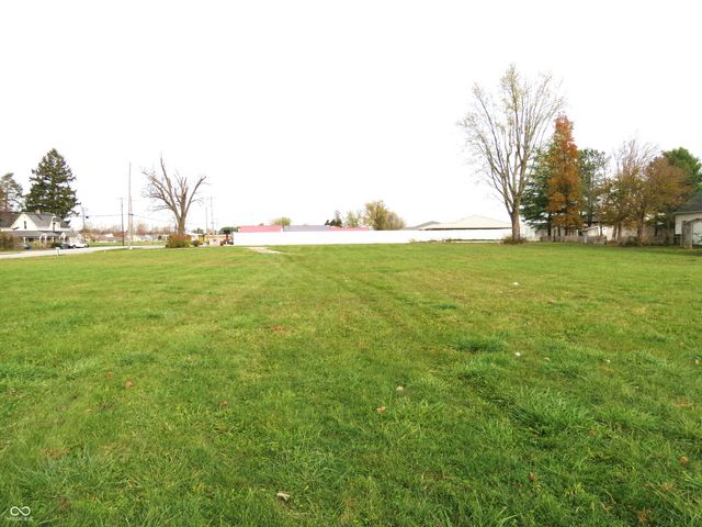 $500,000 | 101 Highway 135 | Trafalgar