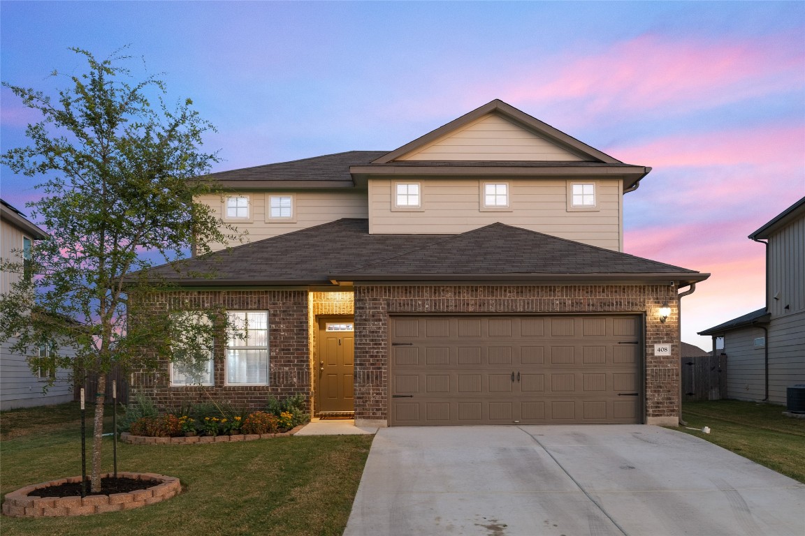 Welcome to 408 Autumn Leaf in Hutto, Texas!