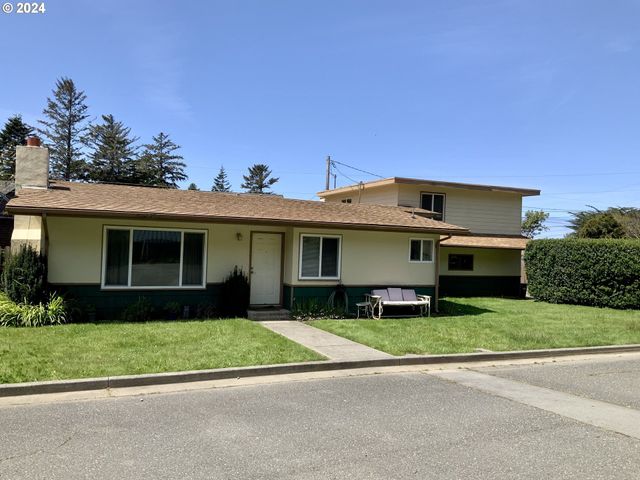 $345,000 | 29370 Vera Street | Gold Beach