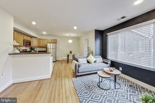 $465,000 | 804 Taylor Street Northwest, Unit 204 | Petworth