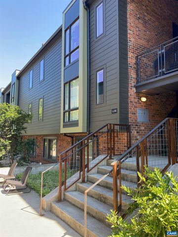 $2,295 | 630 Park Street, Unit O | North Downtown