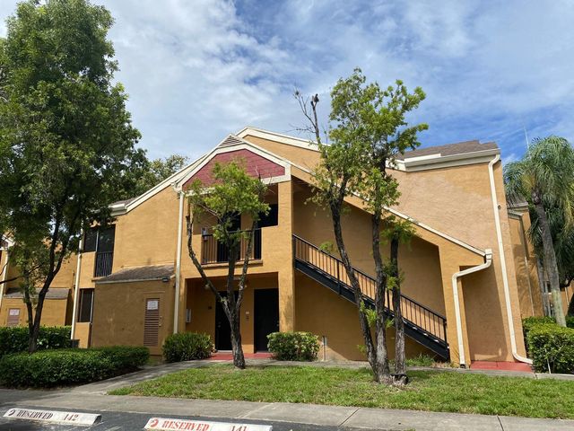 $160,000 | 292 Southwest 83rd Way, Unit 201 | Pembroke Pines