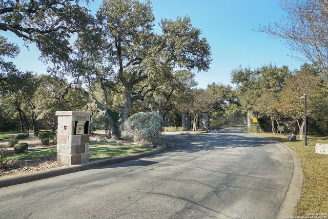 $700,000 | 22607 Angostura Boulevard | North San Antonio