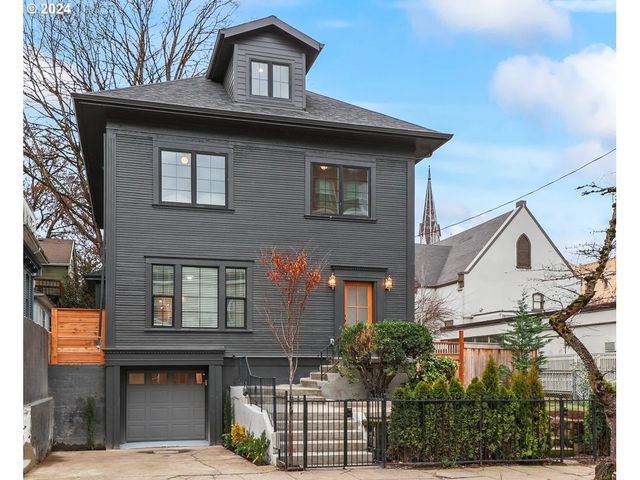 $1,395,000 | 615 Northwest 18th Avenue | Alphabet District