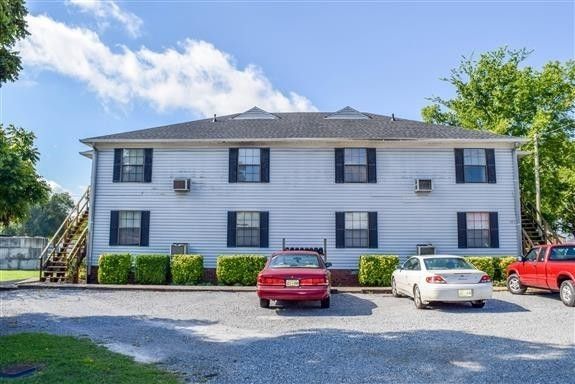 $900 | 101 East Gray Street, Unit 4 | Gallatin