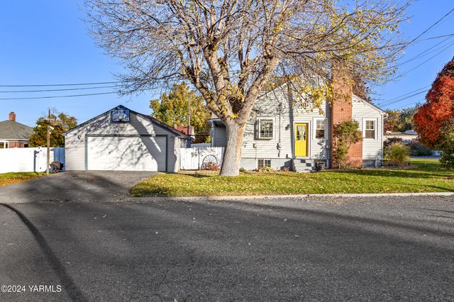 $375,000 | 2611 Barge Street | Yakima