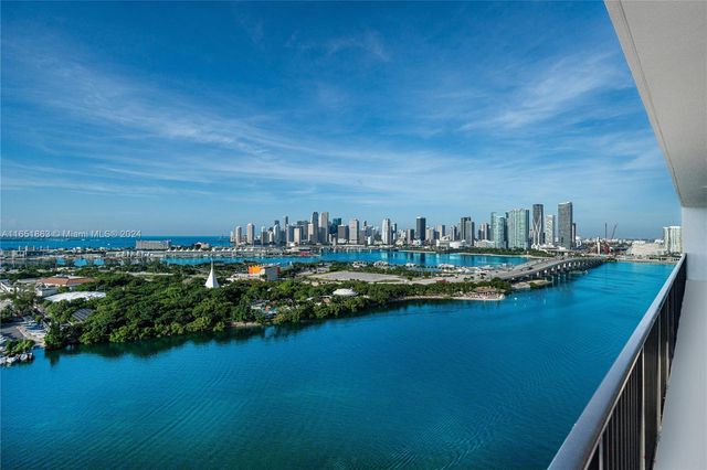 $4,499,000 | 1000 Venetian Way, Unit PH2201 | Venetian Islands