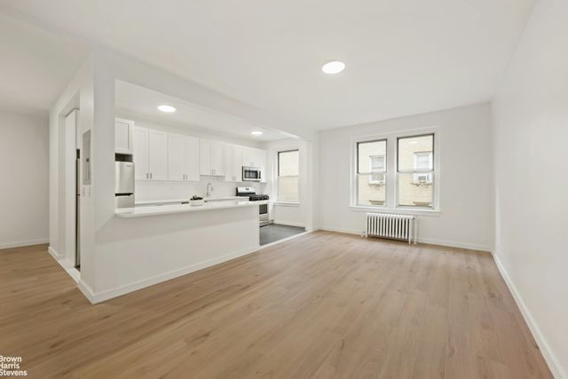 $2,700 | 156-08 Riverside Drive West, Unit 3B | Washington Heights