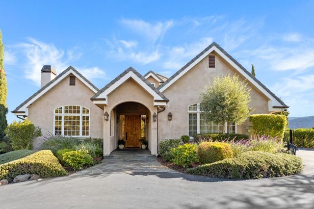 $5,498,000 | 662 West Glen Way | Emerald Hills Area