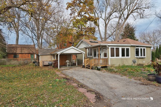 $1,500 | 3015 South Bergman Drive | Nunda Township - McHenry County