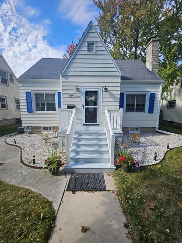 $299,000 | 2334 South 11th Street | Farnsworth