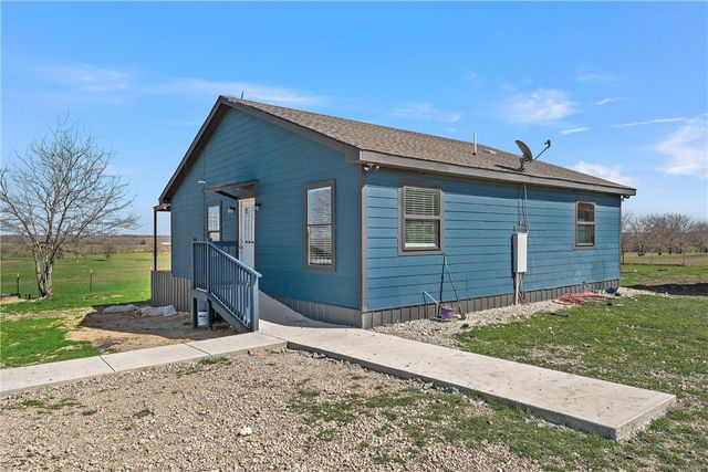 $369,900 | 379 Niekamp Road