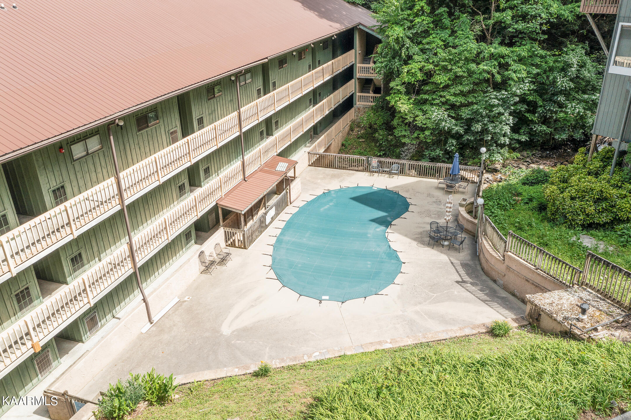 1435 Wiley Oakley Drive, Unit 153, Gatlinburg, TN 37738 | Compass