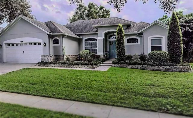 $685,000 | 8208 Vineland Oaks Boulevard