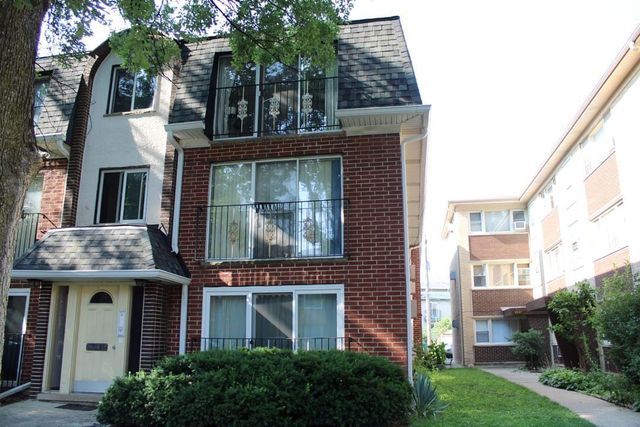 $225,000 | 5543 West Higgins Avenue, Unit 3W | Jefferson Park