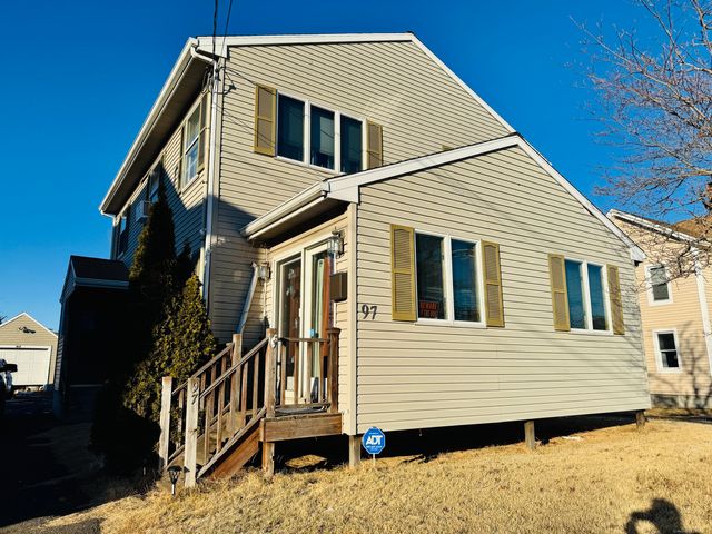 $329,000 | 97 New Britain Avenue | Plainville