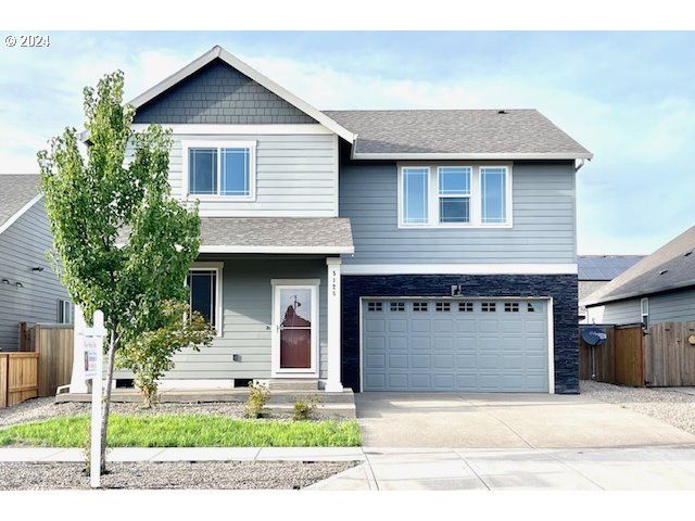 $569,900 | 5125 Meteor Avenue | Northstar