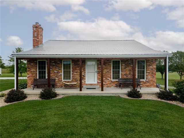 $635,000 | 31822 State Hwy CC | Sheridan Township - Daviess County