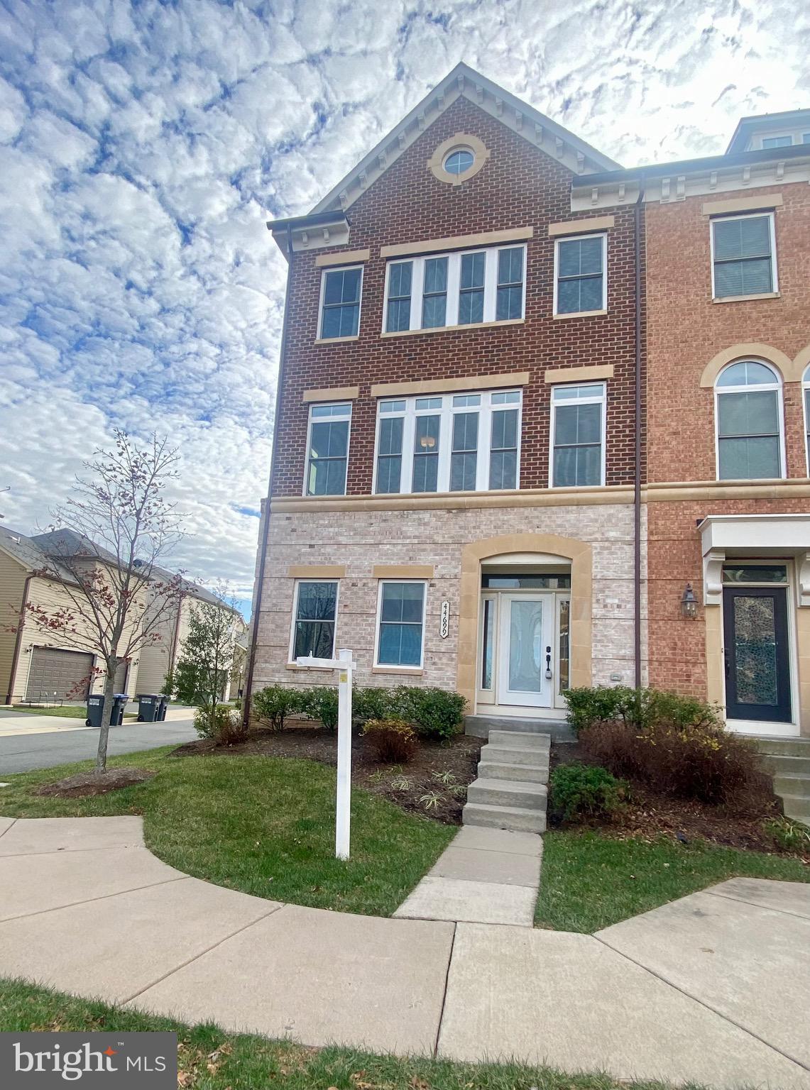 Front home view from Collingdale Terrace