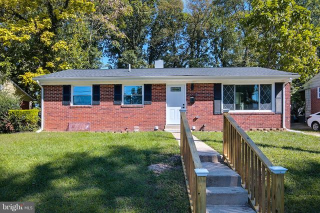 $450,000 | 2006 Lakewood Street | Suitland