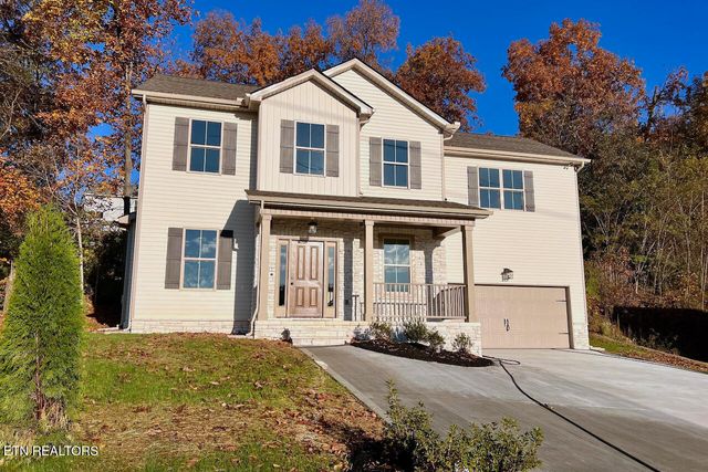 $439,900 | 8727 Brucewood Lane | Lennox Place