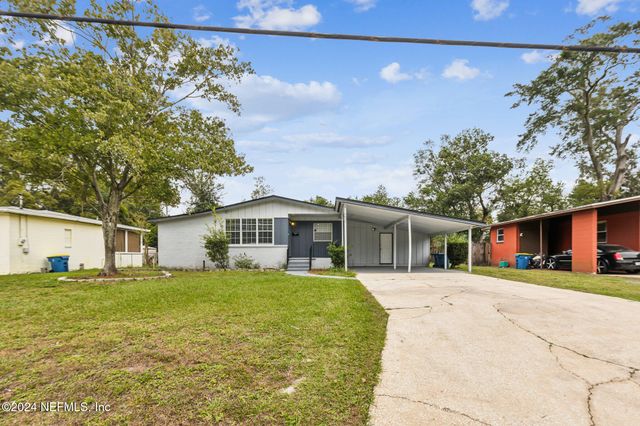 $240,000 | 3421 Tarpon Drive | Arlington Manor