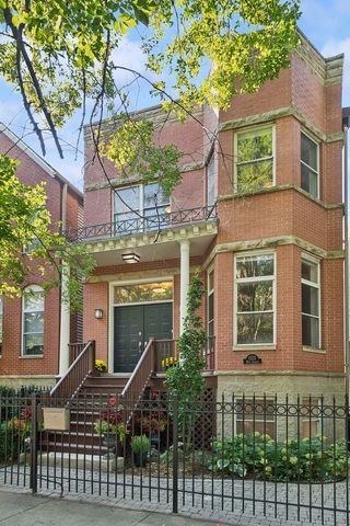 $1,695,000 | 1523 West Altgeld Street | Lincoln Park