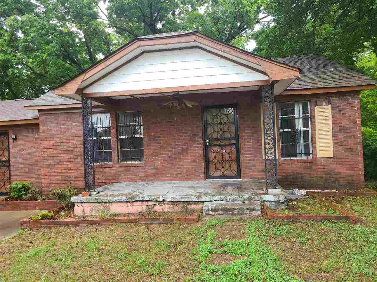 View of front facade with covered porch