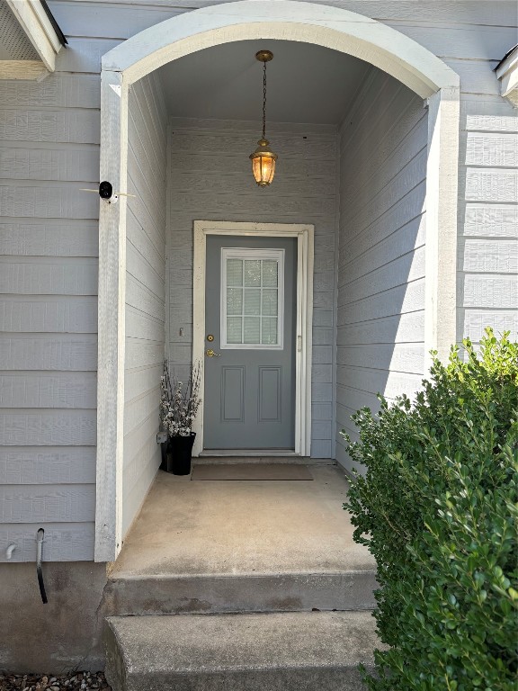 a view of entrance door of the house