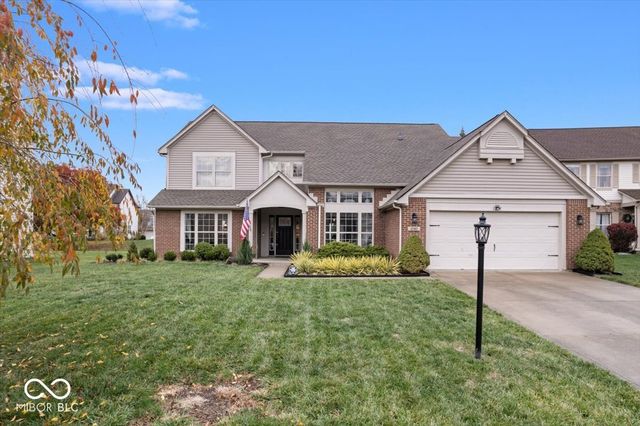 $399,900 | 12742 Bent Oak Court | Crystal Pointe