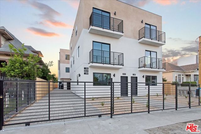 $2,895,000 | 212 East 29th Street | South Central LA