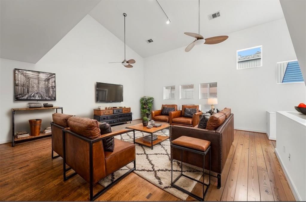 Living room virtually staged