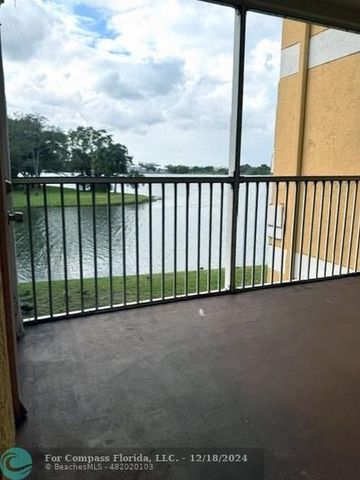 $249,000 | 2361 Northwest 33rd Street, Unit 610 | Sail Boat Lake Pointe