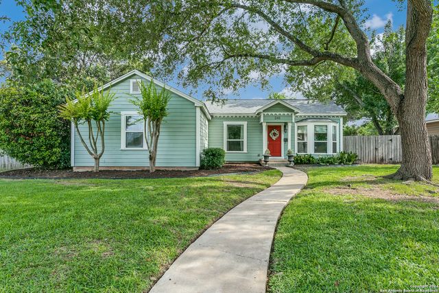 $699,000 | 246 Brees Boulevard | Terrell Heights