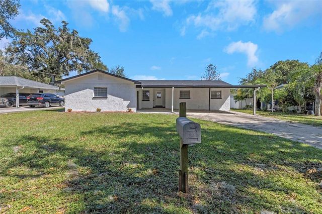 $349,999 | 402 Eunice Drive | Improvement League of Plant City