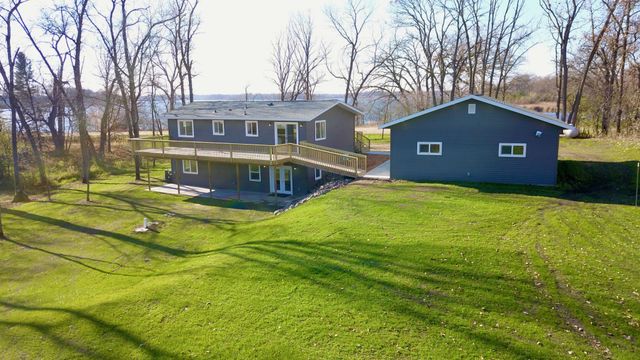 $429,900 | 3031 Smith Lake Road Southeast | Osakis Township - Douglas County