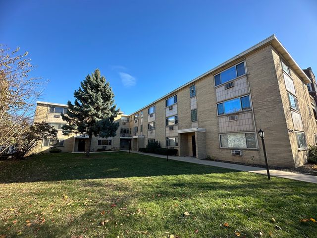 $1,800 | 7019 North Ridge Boulevard, Unit 3D | East Rogers Park