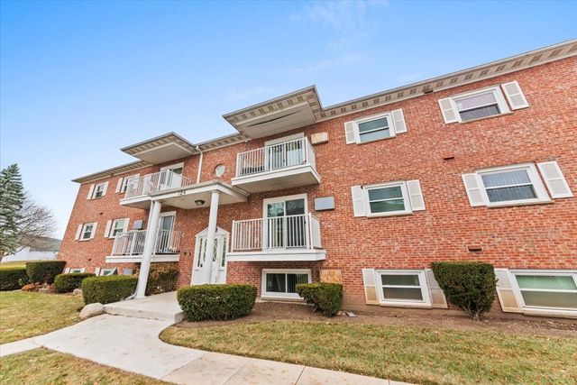 $1,275 | 124 West Washington Street, Unit 211 | Round Lake