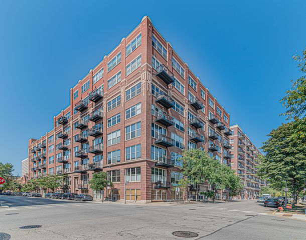 $299,900 | 1500 West Monroe Street, Unit 517 | West Loop