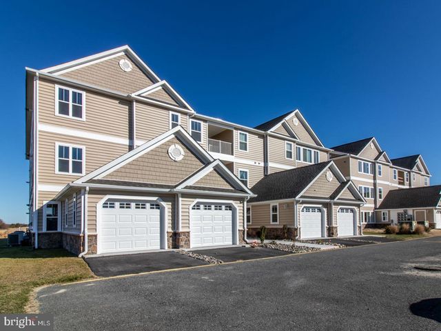 $1,850 | 5003 Pebble Lane, Unit K | Milford