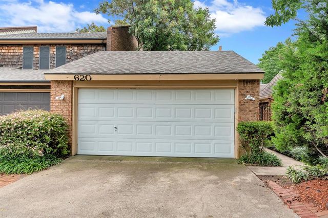 $2,500 | 620 Carriage Way | Duncanville