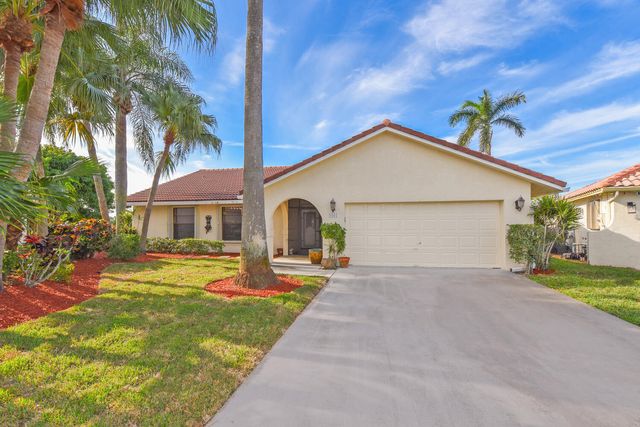 $460,000 | 8601 Bonita Isle Drive