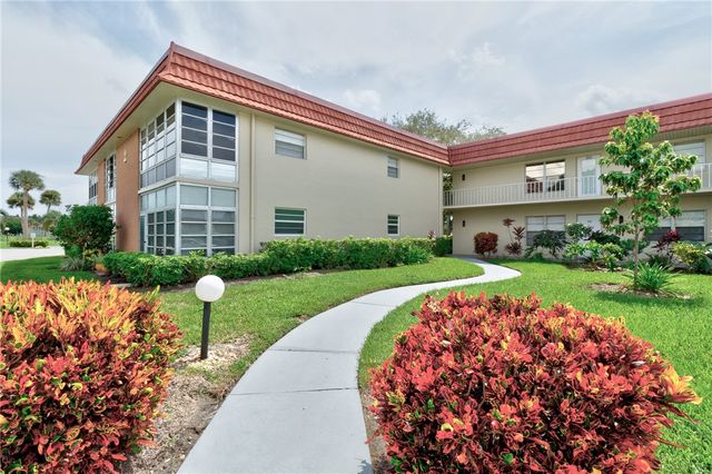 $148,900 | 2 Vista Palm Lane, Unit 103 | Florida Ridge