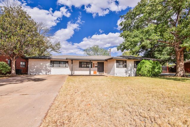 $270,000 | 2702 61st Street | Caprock