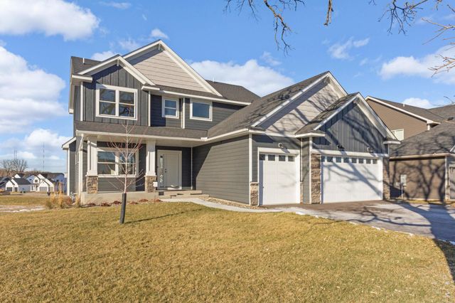 $633,500 | 3141 Centerville Road | Vadnais Heights